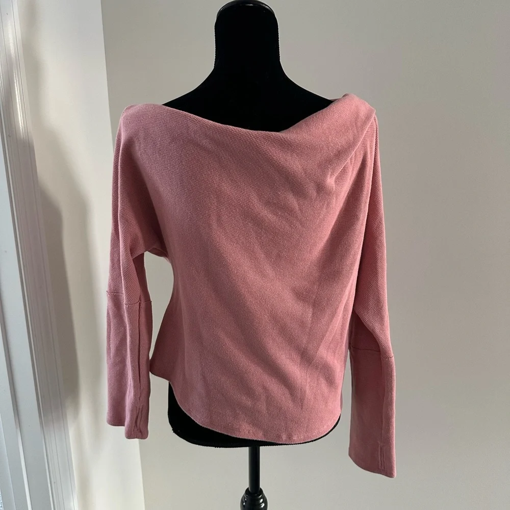 Women’s Free People Fiji‎ Thermal Off-the-Shoulder Rose Top